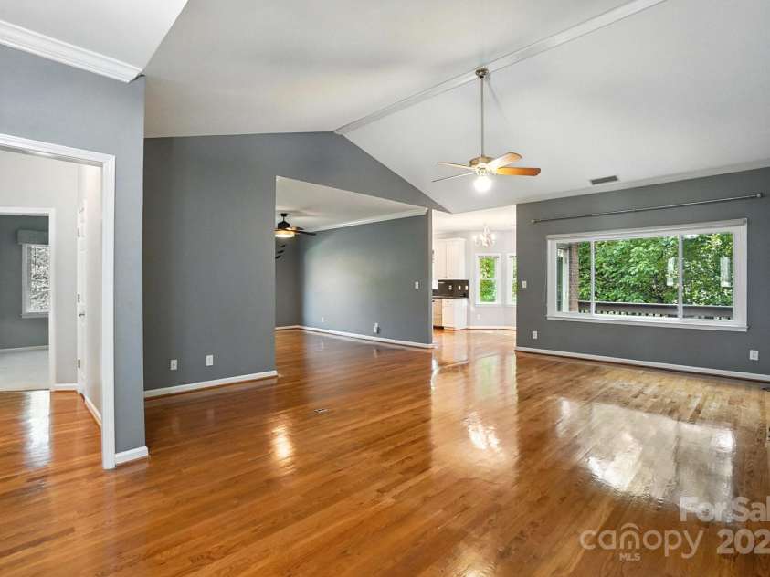 15126 Stonegreen Lane, Huntersville, NC 28078.  MLS# CAR4285893, YatesRealty ID 34984. 