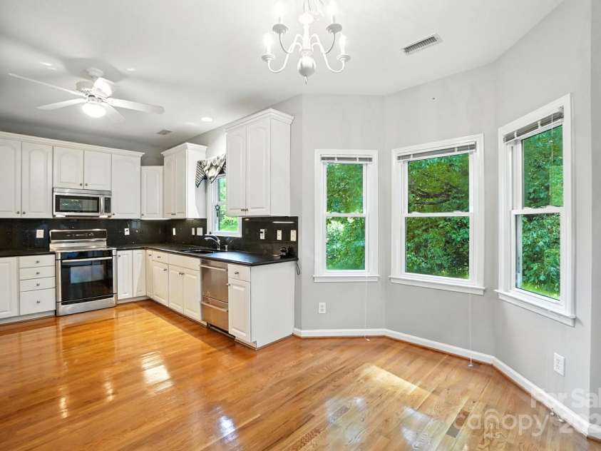 15126 Stonegreen Lane, Huntersville, NC 28078.  MLS# CAR4285893, YatesRealty ID 34984. 
