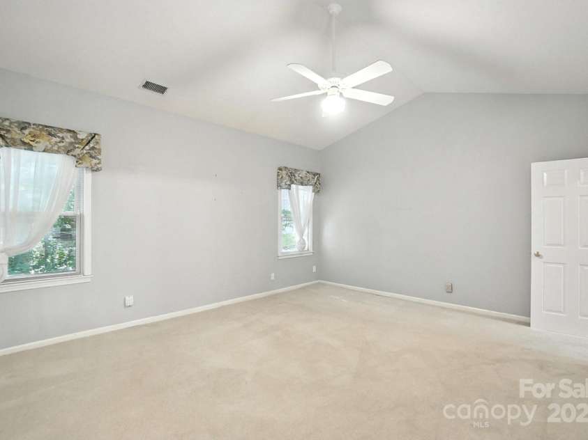 15126 Stonegreen Lane, Huntersville, NC 28078.  MLS# CAR4285893, YatesRealty ID 34984. 
