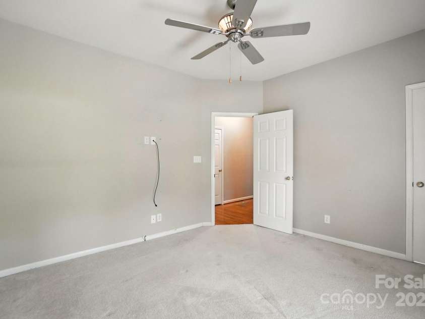 15126 Stonegreen Lane, Huntersville, NC 28078.  MLS# CAR4285893, YatesRealty ID 34984. 