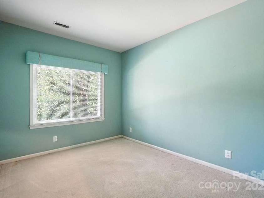15126 Stonegreen Lane, Huntersville, NC 28078.  MLS# CAR4285893, YatesRealty ID 34984. 