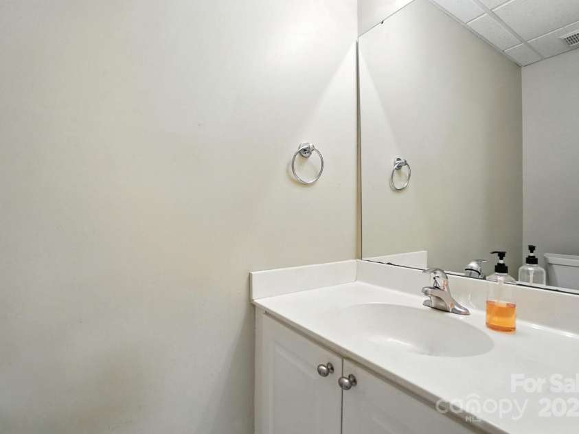 15126 Stonegreen Lane, Huntersville, NC 28078.  MLS# CAR4285893, YatesRealty ID 34984. 