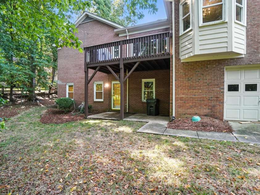 15126 Stonegreen Lane, Huntersville, NC 28078.  MLS# CAR4285893, YatesRealty ID 34984. 