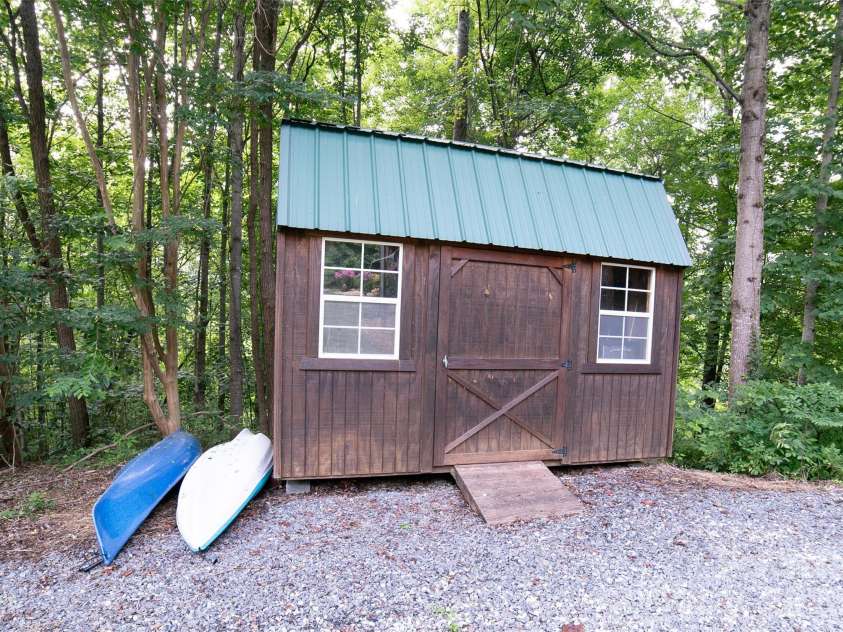 420 Nathan McDaniel Drive, Nebo, NC 28761.  MLS# CAR4399709, YatesRealty ID 34985. 