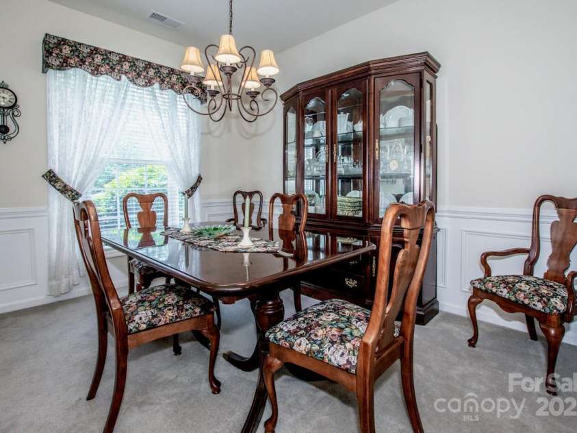 132 Riding Trail, Mooresville, NC 28117.  MLS# CAR4288713, YatesRealty ID 34986. 