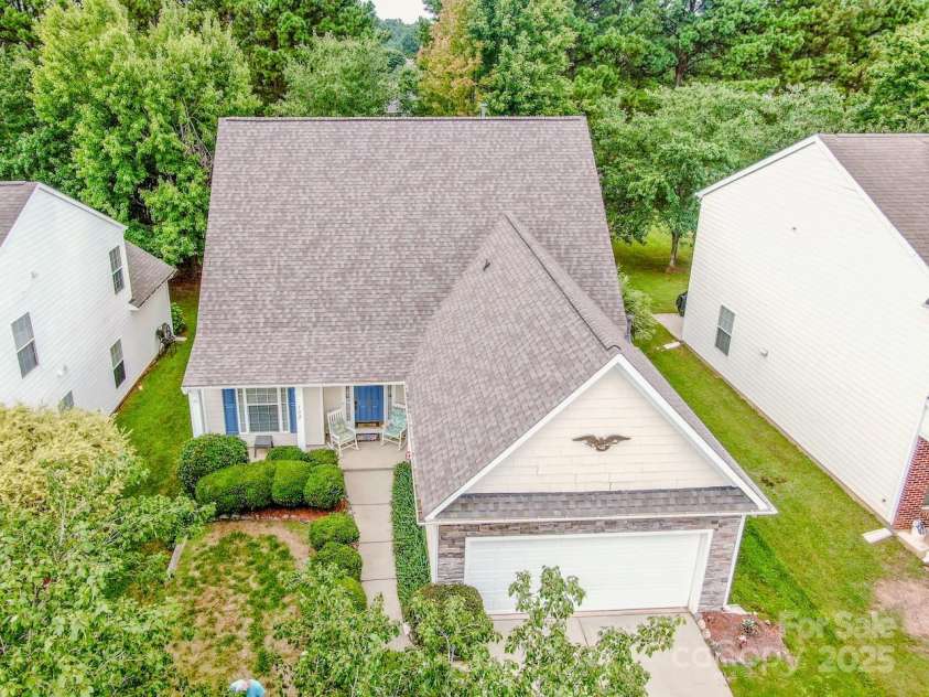 132 Riding Trail, Mooresville, NC 28117.  MLS# CAR4288713, YatesRealty ID 34986. 