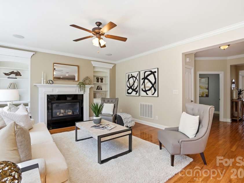 507 Five Leaf Lane, Waxhaw, NC 28173.  MLS# CAR4393433, YatesRealty ID 34986. 