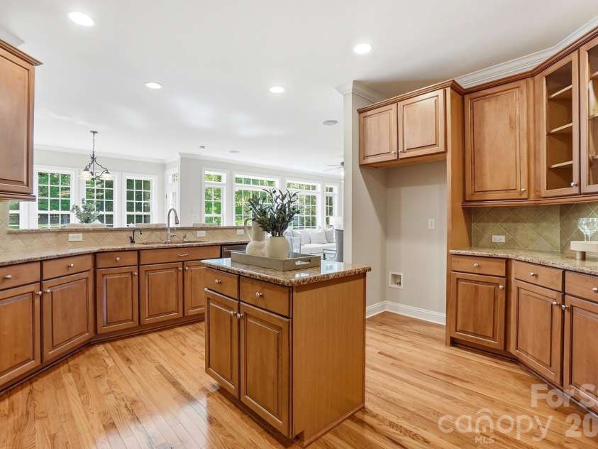 507 Five Leaf Lane, Waxhaw, NC 28173.  MLS# CAR4393433, YatesRealty ID 34986. 