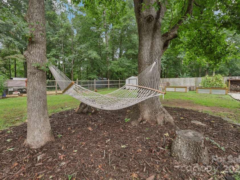 798 Pinehaven Circle, Clover, SC 29710.  MLS# CAR4290478, YatesRealty ID 34987. 