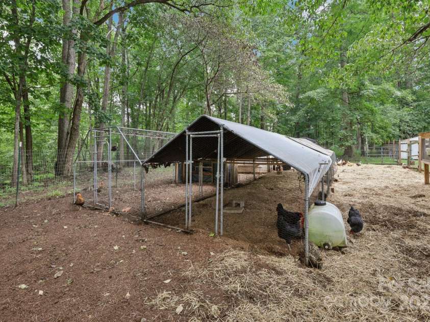 798 Pinehaven Circle, Clover, SC 29710.  MLS# CAR4290478, YatesRealty ID 34987. 