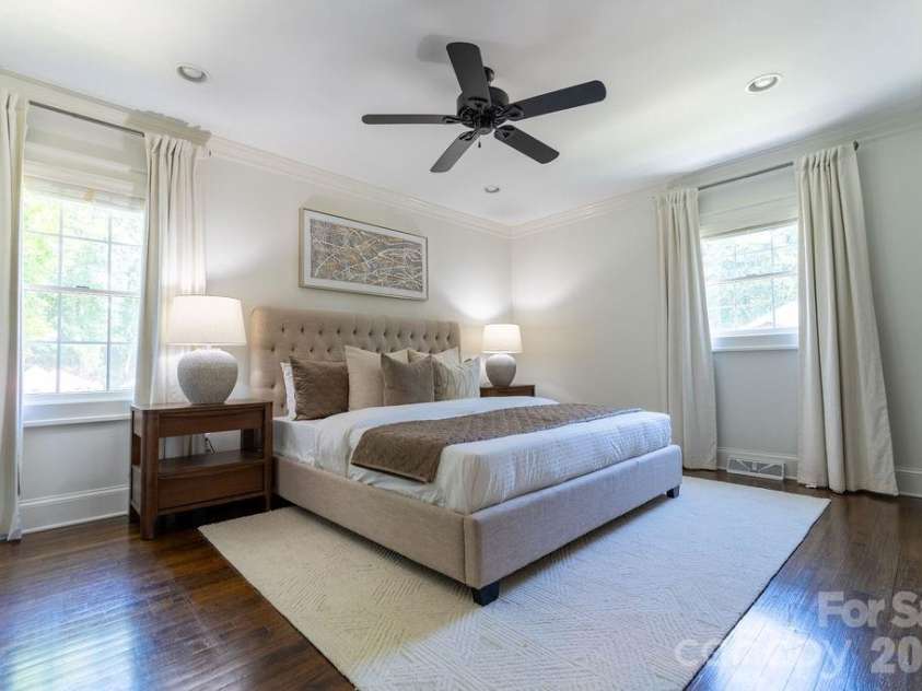 3335 Providence Road, Charlotte, NC 28211.  MLS# CAR4370866, YatesRealty ID 34988. 