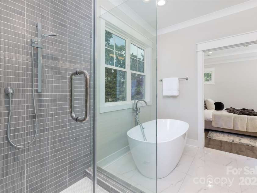 1216 Hazel Street, Charlotte, NC 28208.  MLS# CAR4296601, YatesRealty ID 34989. 