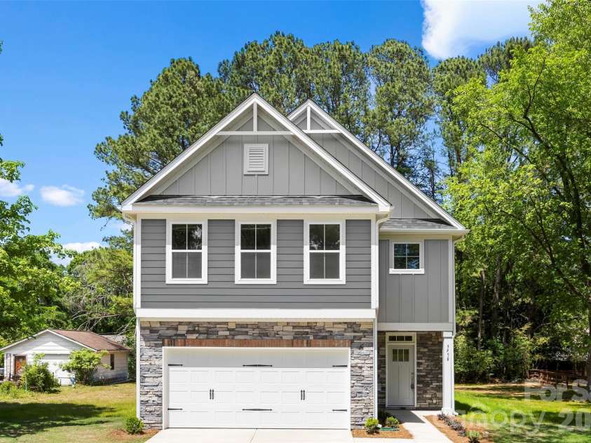 3958 Harrisburg Road, Harrisburg, NC 28075.  MLS# CAR4345766, YatesRealty ID 3499. 