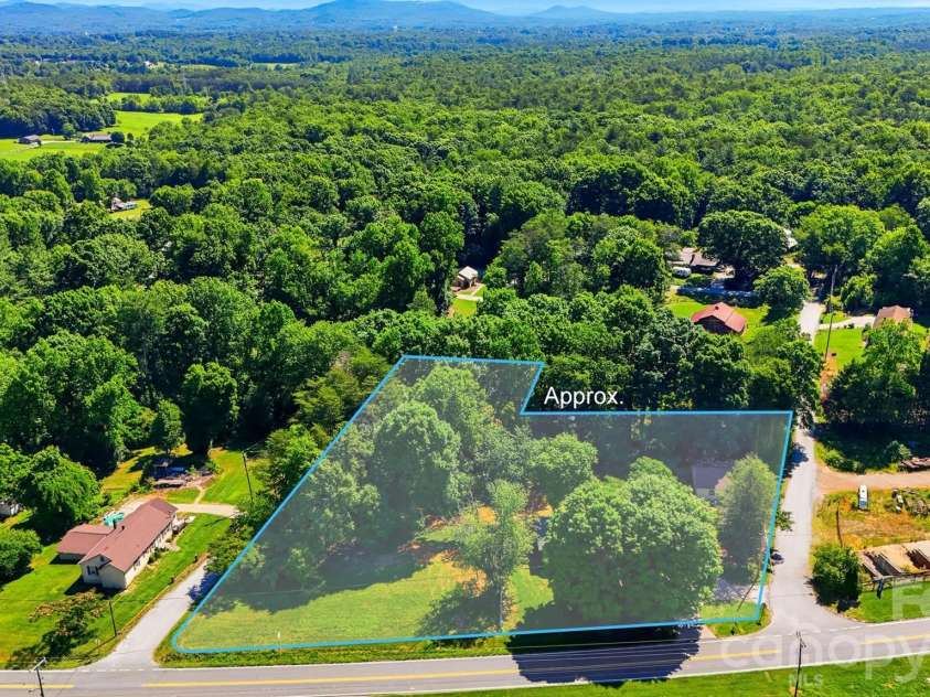 2089 Connelly Springs Road, Lenoir, NC 28645.  MLS# CAR4388834, YatesRealty ID 34990. 
