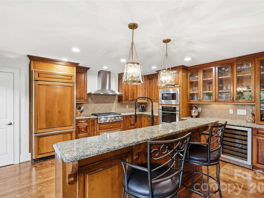 16121 Tana Tea Circle, Tega Cay, SC 29708.  MLS# CAR4381341, YatesRealty ID 34991. 