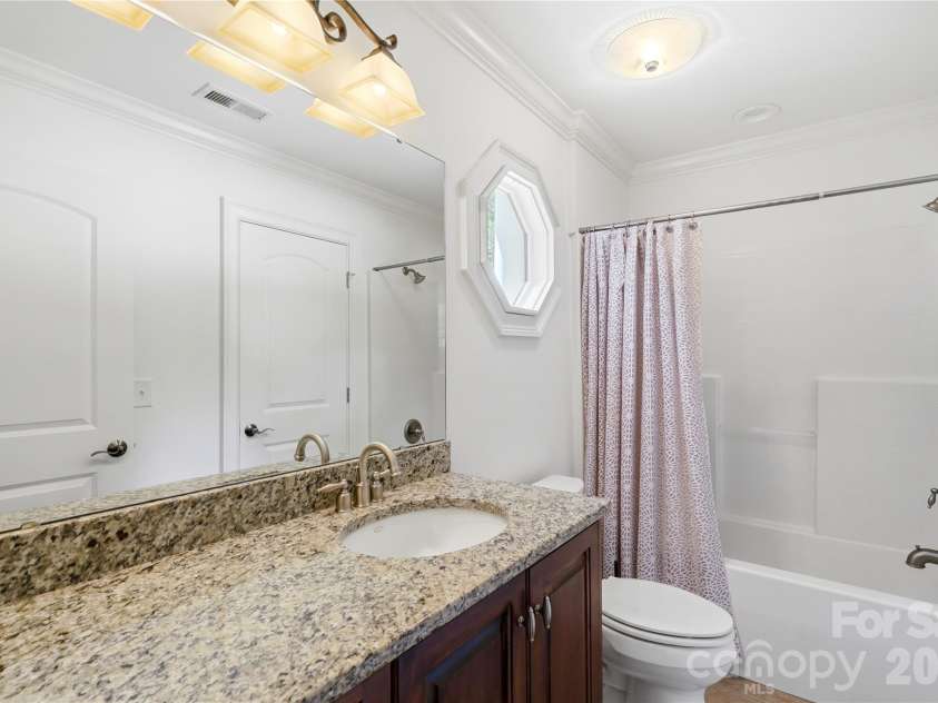 16121 Tana Tea Circle, Tega Cay, SC 29708.  MLS# CAR4381341, YatesRealty ID 34991. 