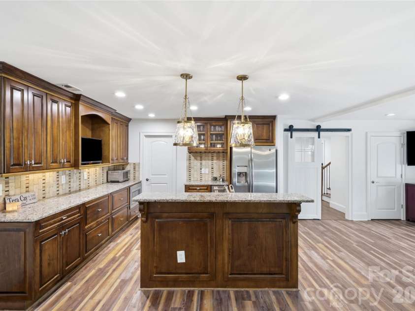 16121 Tana Tea Circle, Tega Cay, SC 29708.  MLS# CAR4381341, YatesRealty ID 34991. 