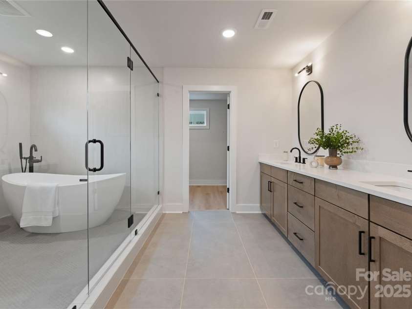 3017 Kinger Lane, Matthews, NC 28105.  MLS# CAR4296177, YatesRealty ID 34991. Model Representation