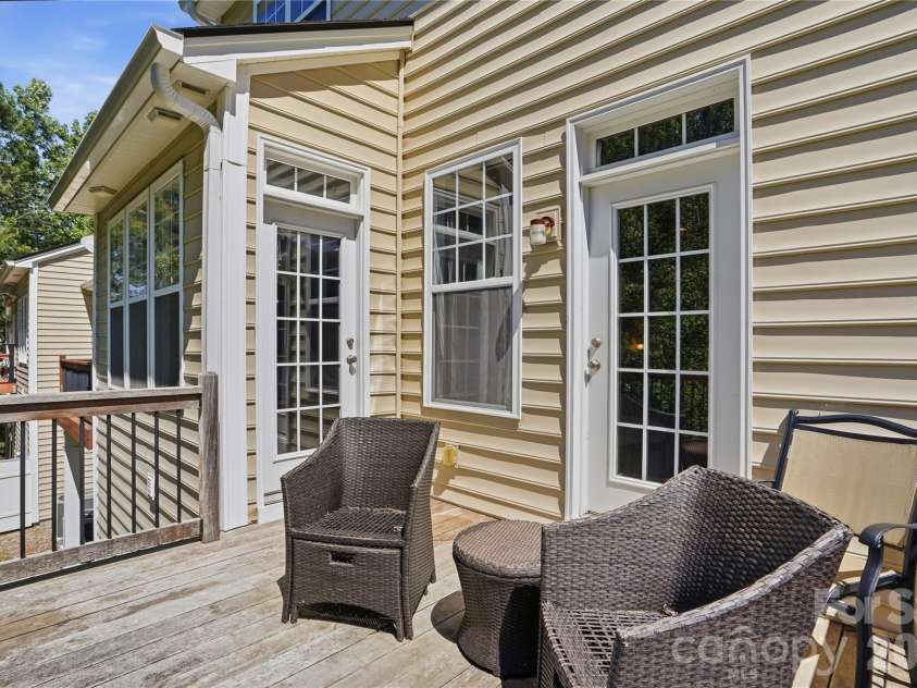 2084 Calloway Pines Drive, Tega Cay, SC 29708.  MLS# CAR4386459, YatesRealty ID 34992. 