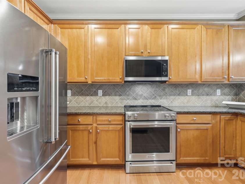 2084 Calloway Pines Drive, Tega Cay, SC 29708.  MLS# CAR4386459, YatesRealty ID 34992. 