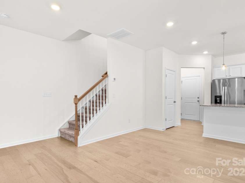 254 Quinn Road, Matthews, NC 28104.  MLS# CAR4289604, YatesRealty ID 34992. 
