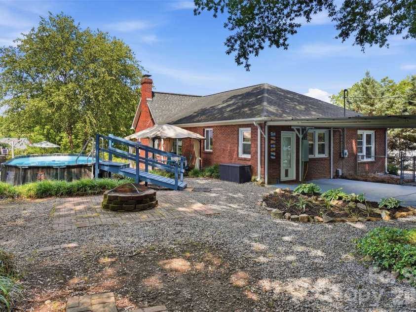 2416 Kannapolis Highway, Concord, NC 28027.  MLS# CAR4388964, YatesRealty ID 34994. 