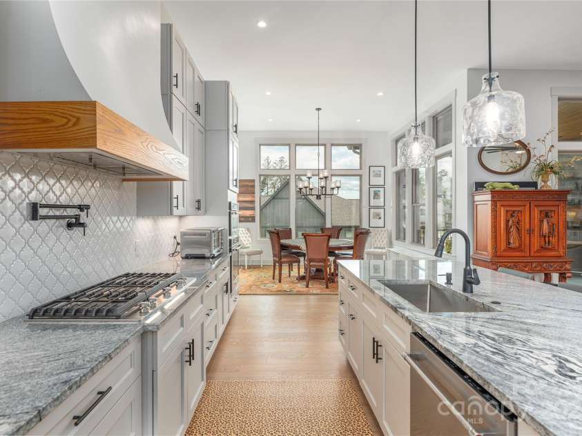 456 Samuel Drive, Mills River, NC 28759.  MLS# CAR4295311, YatesRealty ID 34995. 