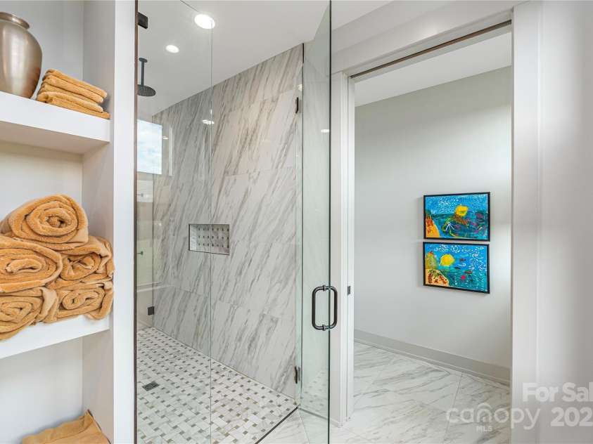 456 Samuel Drive, Mills River, NC 28759.  MLS# CAR4295311, YatesRealty ID 34995. 