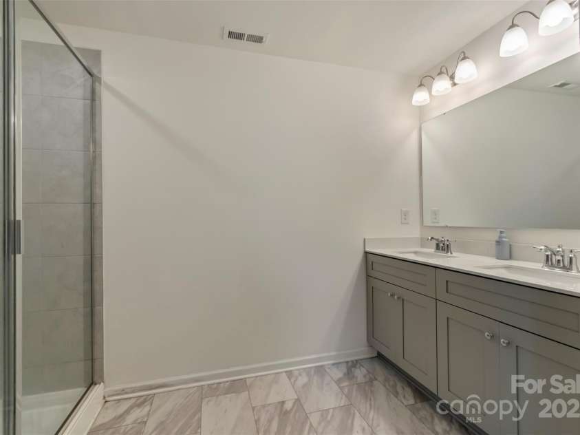 113 Dawn Run Loop, Mooresville, NC 28115.  MLS# CAR4311893, YatesRealty ID 34996. 