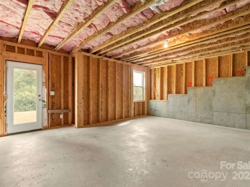 113 Dawn Run Loop, Mooresville, NC 28115.  MLS# CAR4311893, YatesRealty ID 34996. 