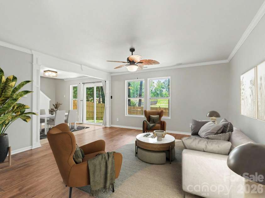 5529 Idlewild Road, Charlotte, NC 28227.  MLS# CAR4389190, YatesRealty ID 34996. Virtually Staged