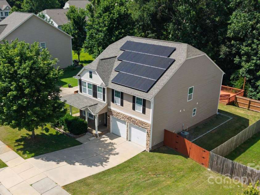 1177 Ellis Pond Drive, Rock Hill, SC 29730.  MLS# CAR4278534, YatesRealty ID 34997. 