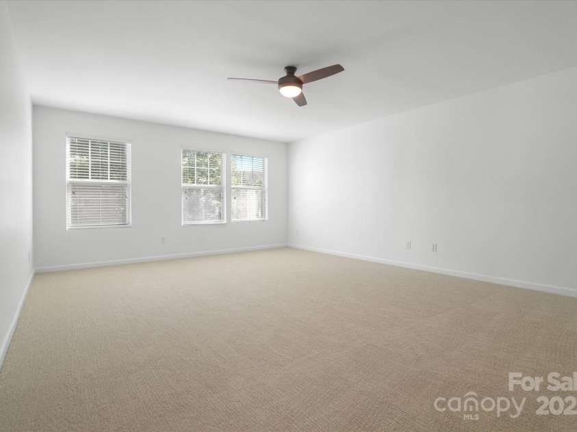 1177 Ellis Pond Drive, Rock Hill, SC 29730.  MLS# CAR4278534, YatesRealty ID 34997. 