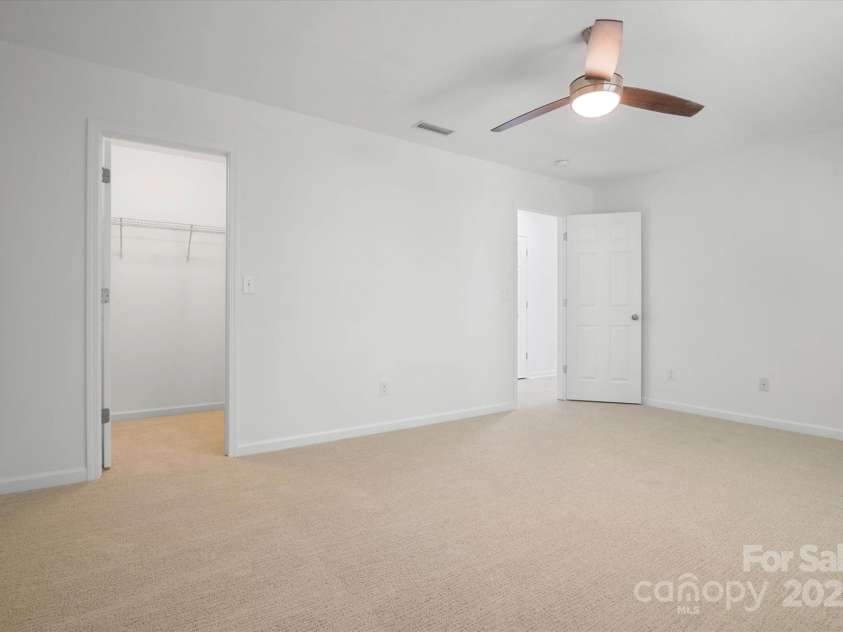 1177 Ellis Pond Drive, Rock Hill, SC 29730.  MLS# CAR4278534, YatesRealty ID 34997. 