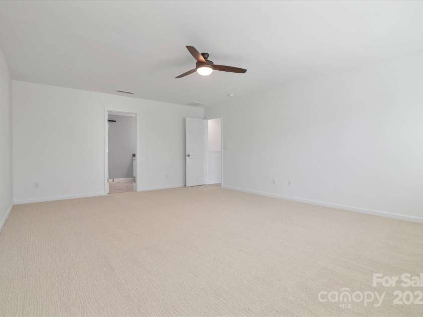 1177 Ellis Pond Drive, Rock Hill, SC 29730.  MLS# CAR4278534, YatesRealty ID 34997. 