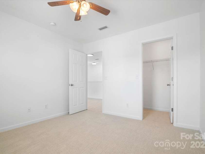 1177 Ellis Pond Drive, Rock Hill, SC 29730.  MLS# CAR4278534, YatesRealty ID 34997. 