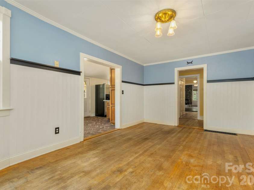 100 Cannon Drive, Hendersonville, NC 28792.  MLS# CAR4397088, YatesRealty ID 34998. Formal Dining Room