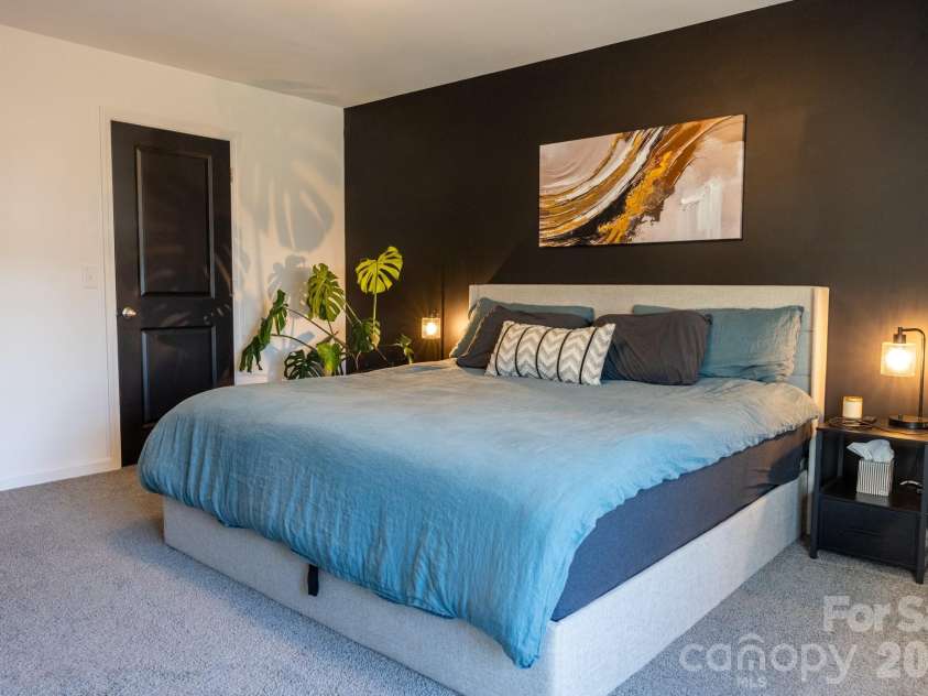 556 Willamette Drive, Salisbury, NC 28146.  MLS# CAR4399196, YatesRealty ID 34999. Primary bedroom