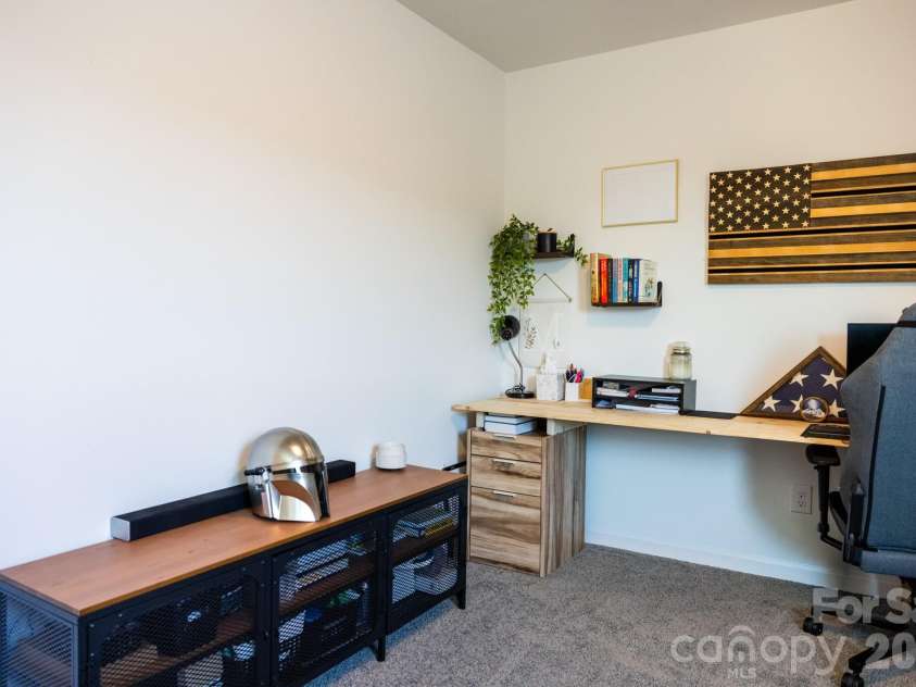 556 Willamette Drive, Salisbury, NC 28146.  MLS# CAR4399196, YatesRealty ID 34999. Second bedroom