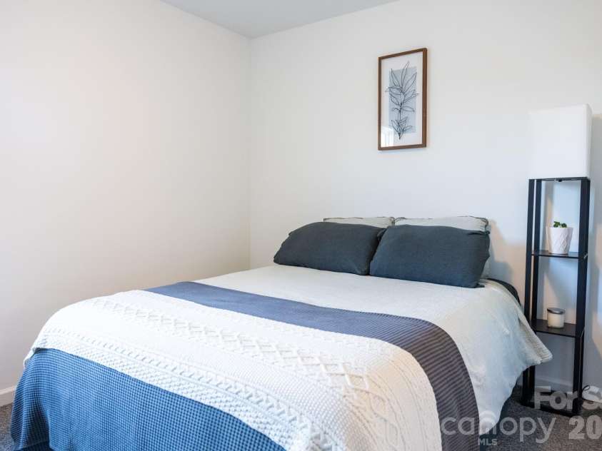 556 Willamette Drive, Salisbury, NC 28146.  MLS# CAR4399196, YatesRealty ID 34999. Third bedroom