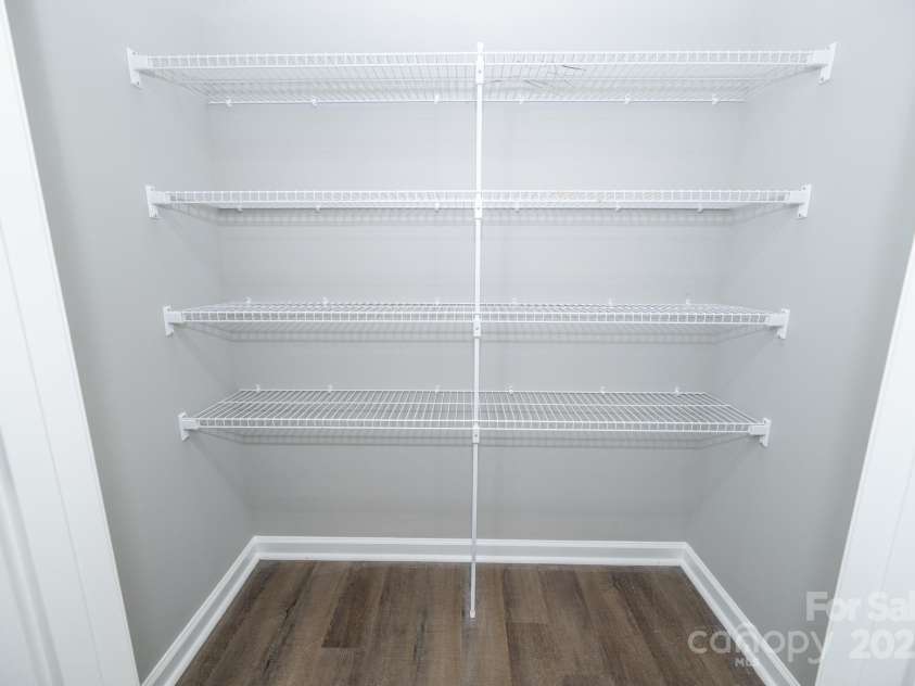 117 Chavis Lane, Lincolnton, NC 28092.  MLS# CAR4211128, YatesRealty ID 350. 