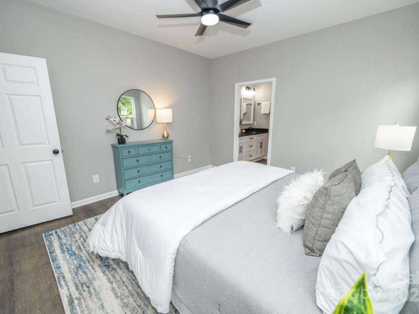 117 Chavis Lane, Lincolnton, NC 28092.  MLS# CAR4211128, YatesRealty ID 350. 