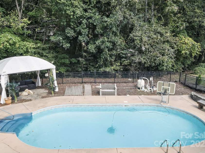 208 Stone Ridge Drive, Salisbury, NC 28146.  MLS# CAR4259618, YatesRealty ID 3500. 