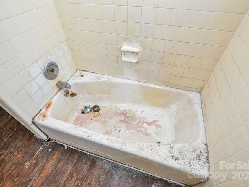 2519 Arnold Drive, Monroe, NC 28110.  MLS# CAR4232709, YatesRealty ID 3500. 