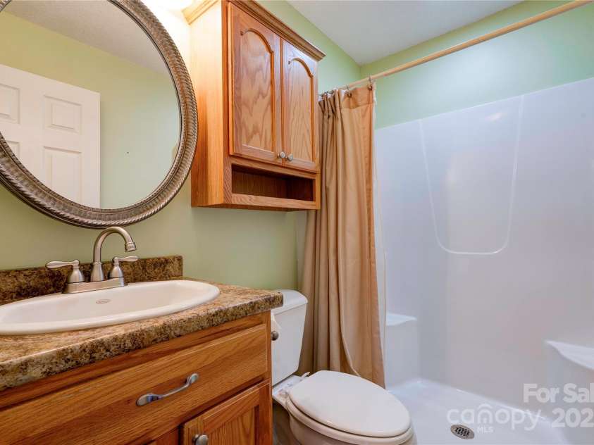 325 Gwen Lane, Shelby, NC 28152.  MLS# CAR4317431, YatesRealty ID 3500. 