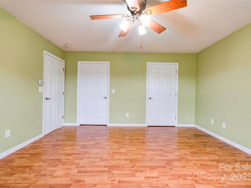 325 Gwen Lane, Shelby, NC 28152.  MLS# CAR4317431, YatesRealty ID 3500. 