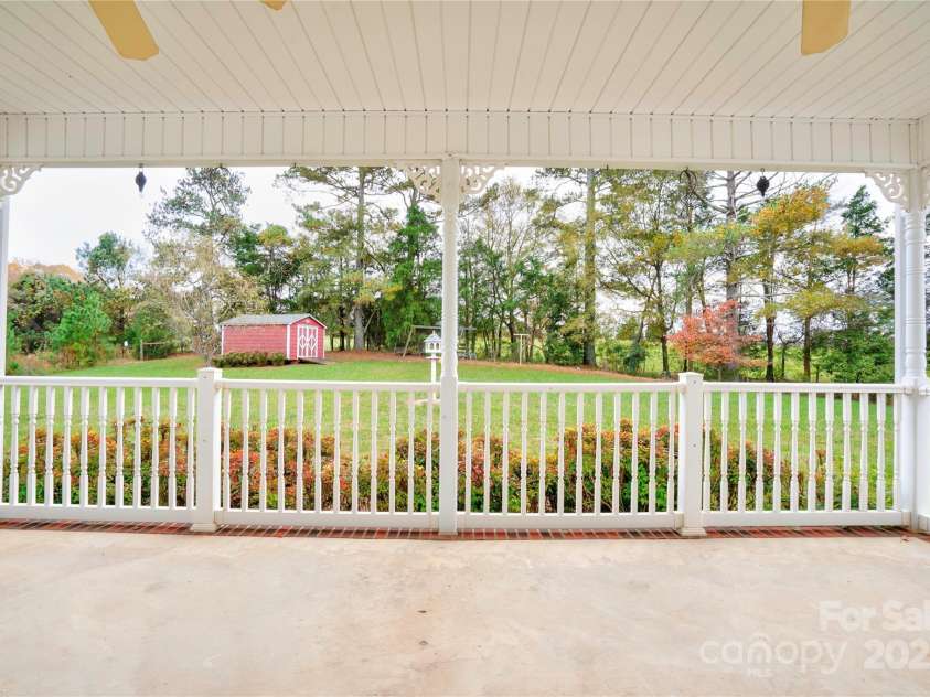 325 Gwen Lane, Shelby, NC 28152.  MLS# CAR4317431, YatesRealty ID 3500. 