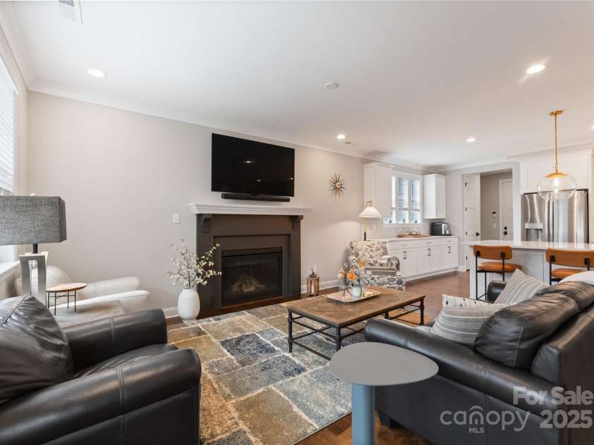 13630 Tranquil Day Drive, Matthews, NC 28105.  MLS# CAR4291117, YatesRealty ID 35000. 