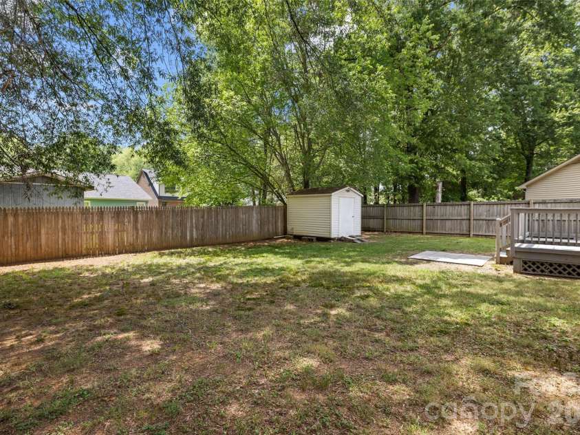 4813 Von Court, Monroe, NC 28110.  MLS# CAR4398470, YatesRealty ID 35000. 