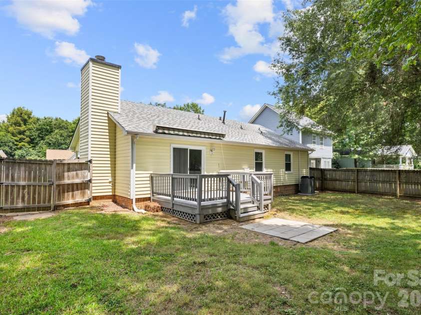 4813 Von Court, Monroe, NC 28110.  MLS# CAR4398470, YatesRealty ID 35000. 